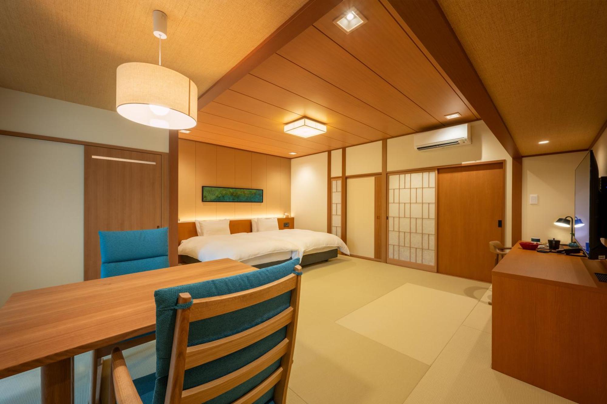 ホテル 萩姫の湯栄楽館 郡山市 エクステリア 写真
